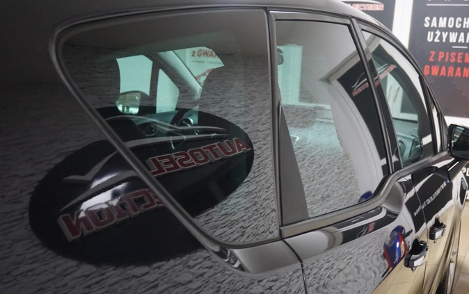 Opel Meriva cena 23900 przebieg: 199615, rok produkcji 2011 z Hajnówka małe 407